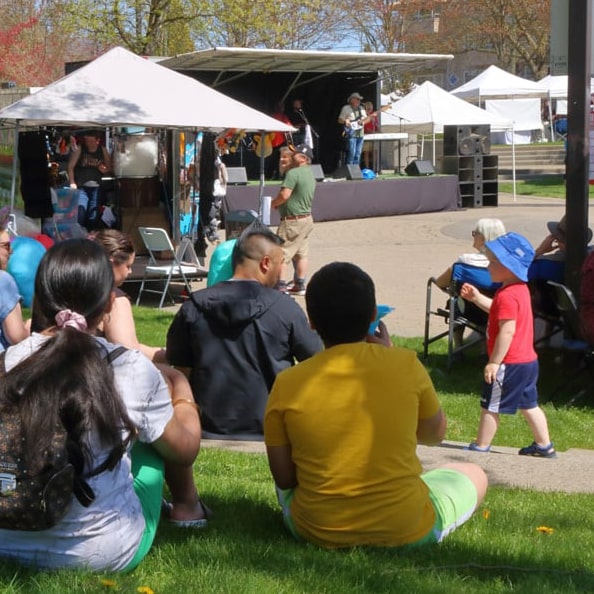 our bathroom & shower trailers come with various amenities, such as sinks, mirrors, and lighting